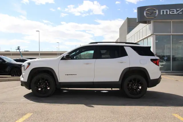 2025 GMC Terrain AWD 4dr Elevation W / APPLE CARPLAY / ANDROID A - Photo 11