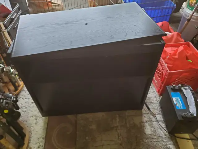 Mint Condition swivel TV stand - Photo 2