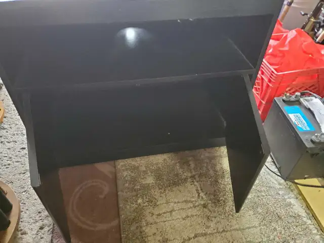 Mint Condition swivel TV stand - Photo 5