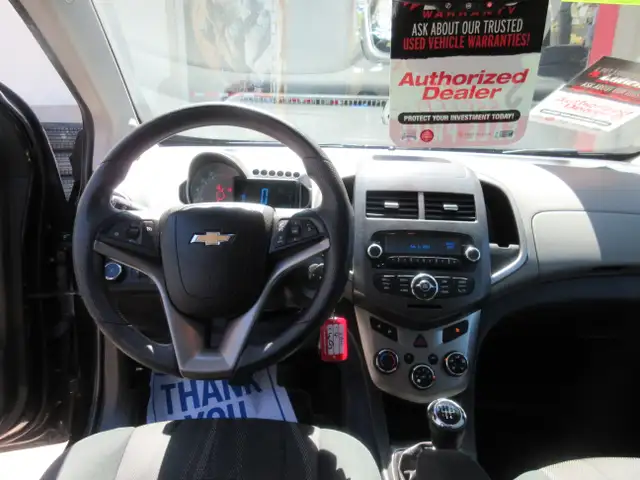 2012 Chevrolet Sonic LT - Photo 12