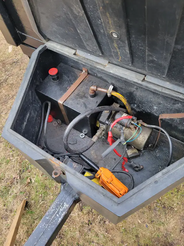 DUMP TRAILER - Photo 4