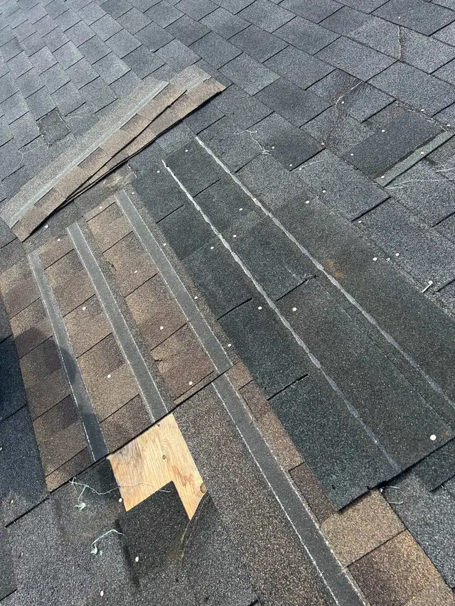 ROOF REPAIR SERVICES – 30 YEARS EXPERIENCE - Photo 2