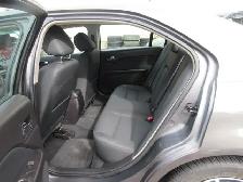 2011 Ford Fusion SE - Photo 12