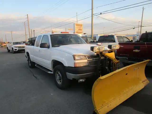 Ram 1500 4WD Quad Cab 140.5' ST inspecte garantie financement ma - Photo 37