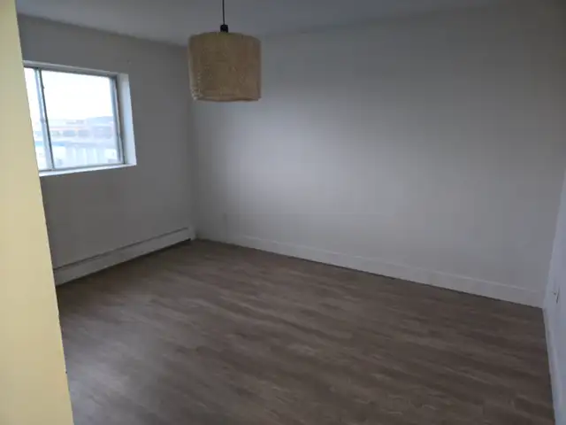 2-Bedroom Apartment for Rent in Kitchener! - Photo 7