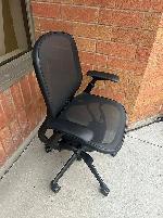 Knoll Chadwick Ergonomic Chair – Premium Task Seating! - Photo 3