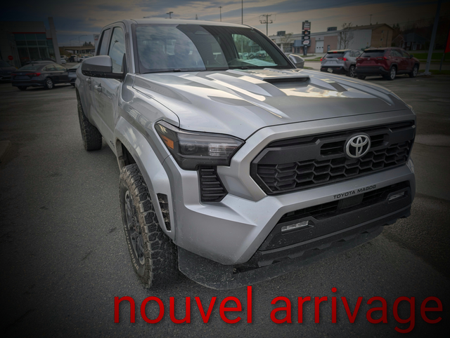 2024 Toyota Tacoma TRD SPORT 4X4,