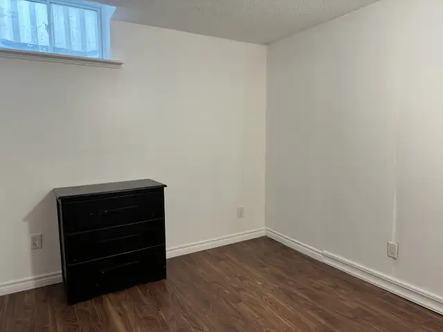 Basement Apartment for rent - Photo 7