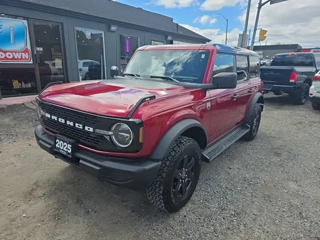 2025 Ford Bronco Big Bend BIG BEND BLACK OUT EDITION - Photo 4