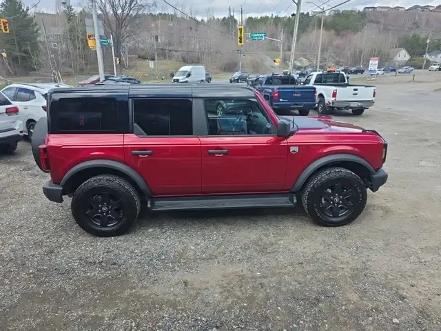 2025 Ford Bronco Big Bend BIG BEND BLACK OUT EDITION - Photo 9