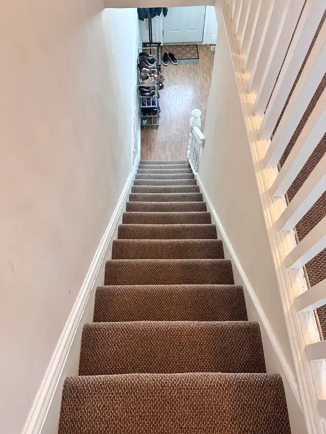 Spacious   Centrally Located 3 Bed Home Close To Everything! - Photo 7