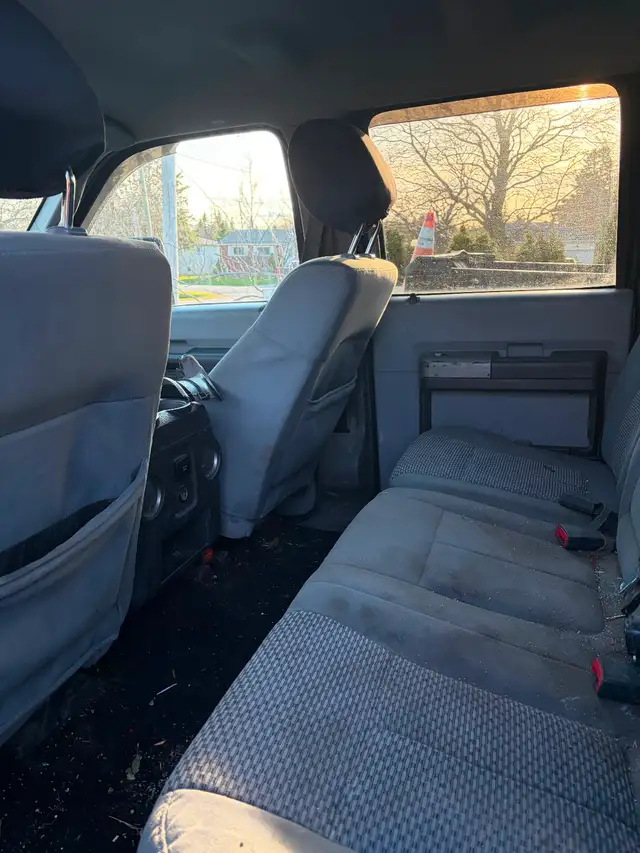 Ford 2015 F250 Super Duty 4x4 and Plow - Photo 7