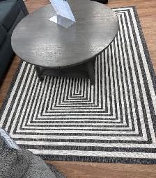 Rugs: Used for store display - Photo 4