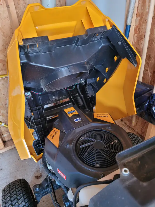 Tracteur à gazon Cub Cadet à vendre - Photo 5