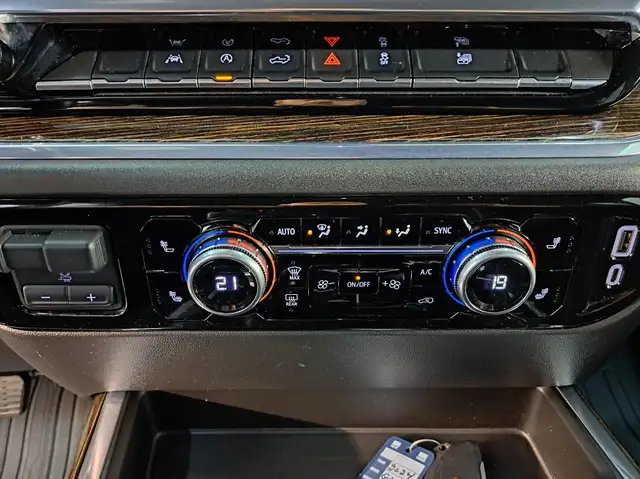 GMC Sierra 1500 Elevation cabine multiplace 4RM BOITE DE 6.5 PIE - Photo 17