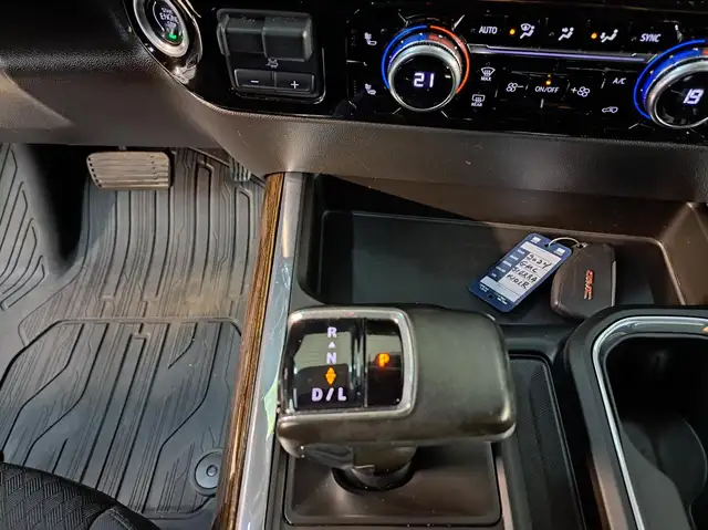 GMC Sierra 1500 Elevation cabine multiplace 4RM BOITE DE 6.5 PIE - Photo 18