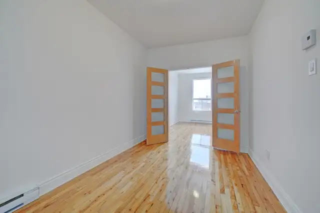 Beau 5.5 sur la 3e ave a Verdun presentement dispo! - Photo 2