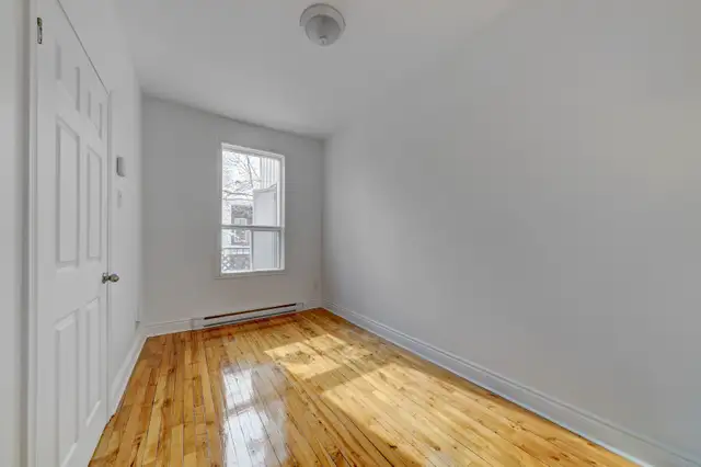 Beau 5.5 sur la 3e ave a Verdun presentement dispo! - Photo 8