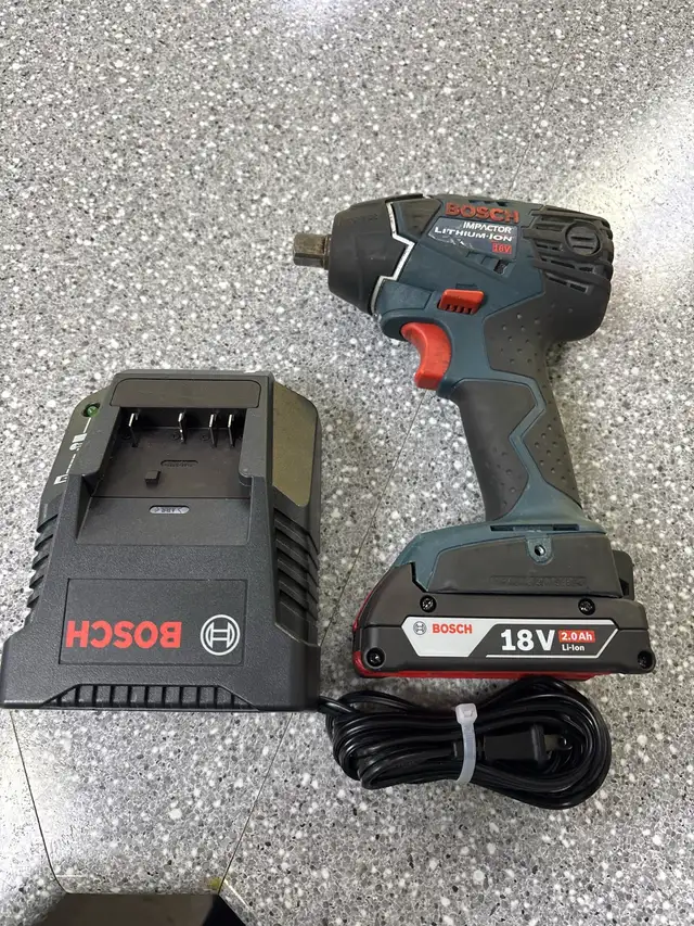 BOSCH 24618 18 V IMPACT KIT 2AH BATTERY   CHARGER - Photo 3
