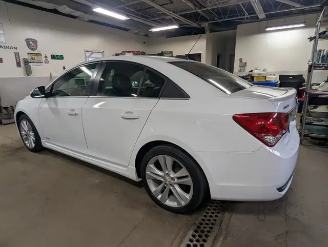 2016 Chevrolet Cruze Limited LT WITH RS PACKAGE/LEATHER/SUNROOF! - Photo 5