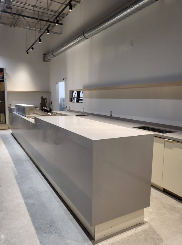 Quartz Countertop - With Grey Veins