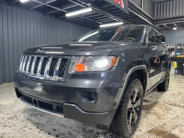 2011 JEEP GRAND CHEROKEE OVERLAND-FINANCEMENT FACILE ET 100% APP - Photo 3
