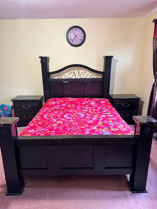 Queen Size Bedroom Set