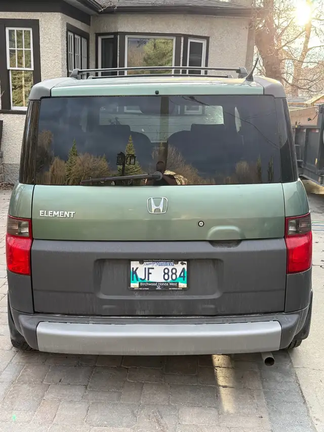 2003 Honda Element - Photo 2