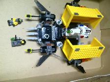 JEU LÉGO ESCAPADE DE LA POLICE SPATIALE 7à14ans 282 PIÈCES$20.00