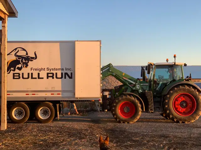 Hiring - AZ Truck Drivers for Cross-Border Runs