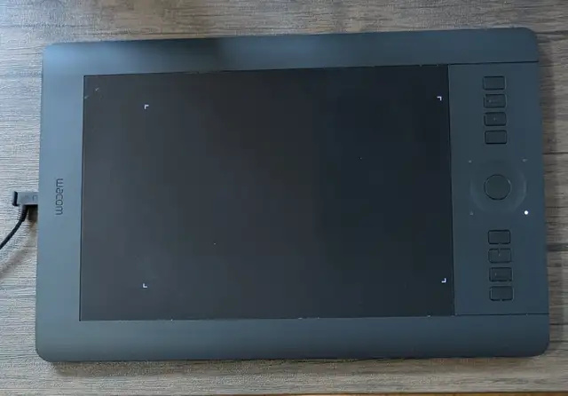 Tablette graphique (sans écran) Wacom Intuos Pro Medium PTH-651 - Photo 2