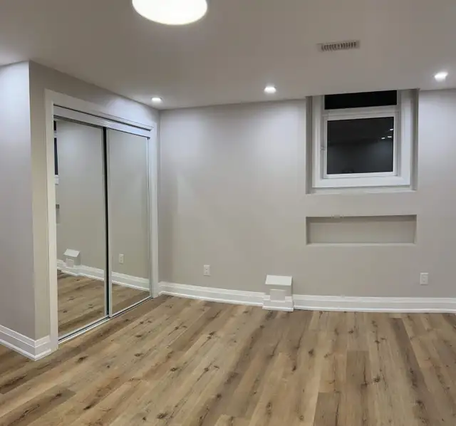 ONE SINGLE ROOM AVAILABLE FOR RENT KENNEDY AND MAYFIELD - Photo 5