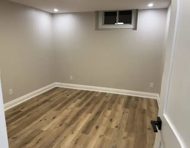 ONE SINGLE ROOM AVAILABLE FOR RENT KENNEDY AND MAYFIELD - Photo 9