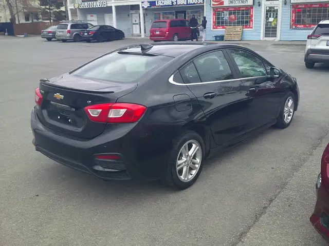 2016 Chevrolet Cruze LT RS Loaded with Only 140000 KM !! - Photo 8