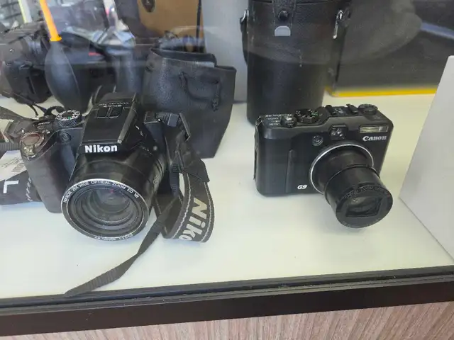 We Buy Cameras - Photo 5