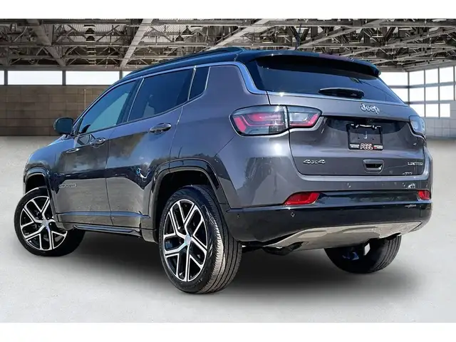 2024 Jeep Compass Limited Elite | Driver Assist Group | NAV | 4X - Photo 12