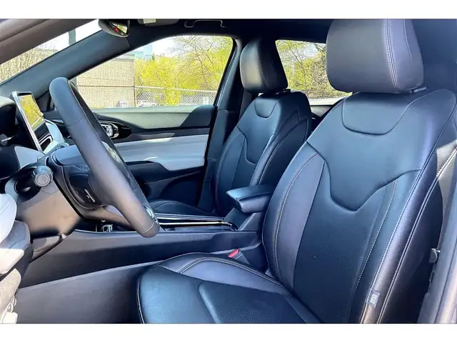 2024 Jeep Compass Limited Elite | Driver Assist Group | NAV | 4X - Photo 25