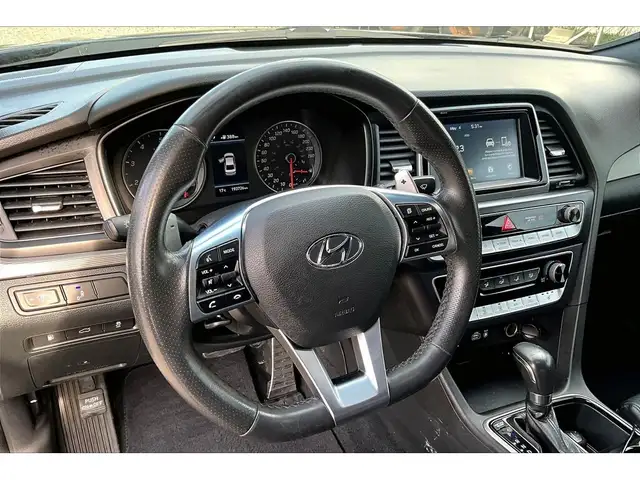 2019 Hyundai Sonata Essential | Sport Pkg | AS IS | FWD - Photo 13
