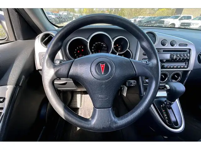 2007 Pontiac Vibe Hatchback | AS IS | FWD - Photo 5