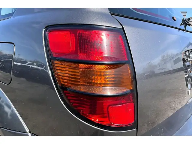2007 Pontiac Vibe Hatchback | AS IS | FWD - Photo 31