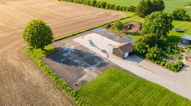 Secure Outdoor Storage | 407 Access | Trucks & Trailers