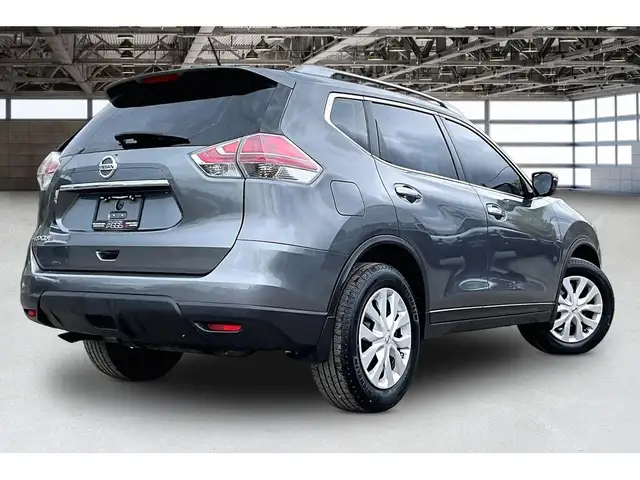 2016 Nissan Rogue S | Low KM | Safety Certified | FWD - Photo 2