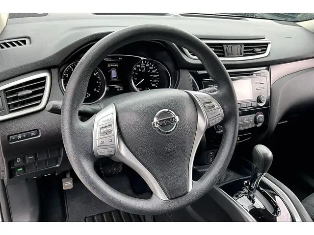 2016 Nissan Rogue S | Low KM | Safety Certified | FWD - Photo 13