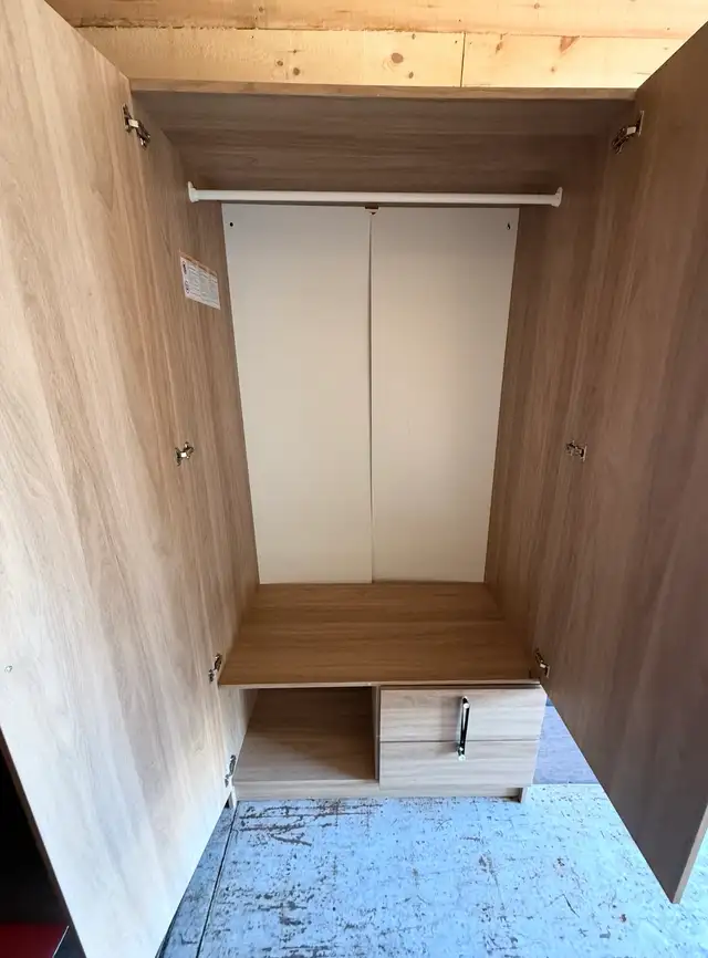 IKEA wardrobe cabinet - Photo 6