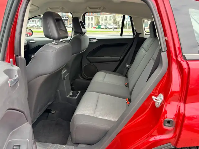 2009 Dodge Caliber SXT FWD HB 1.8L Sell As Is Carfax Clean - Photo 12