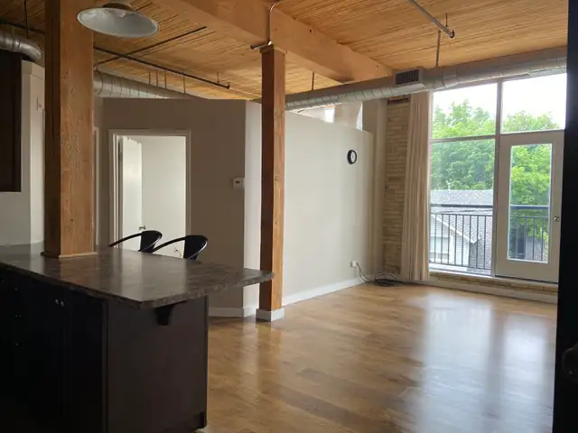For rent - Beautiful 1 bedroom loft condo - Photo 2