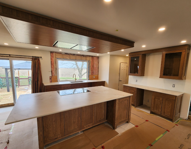 White Quartz Countertop - With Golden Veins - Photo 5