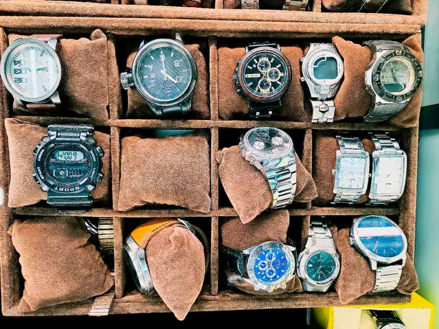 We Buy Mens and Women's Watches