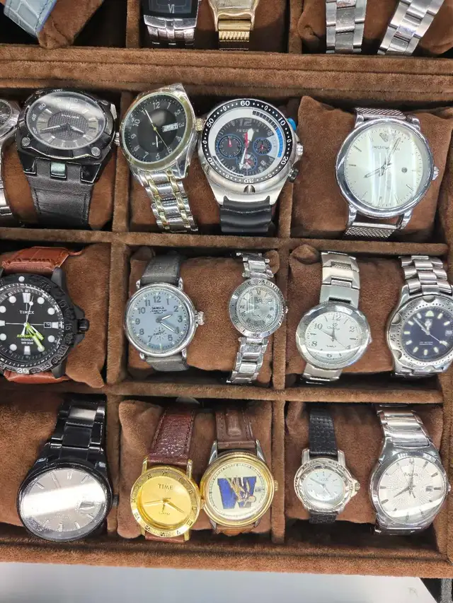 We Buy Mens and Women's Watches - Photo 6