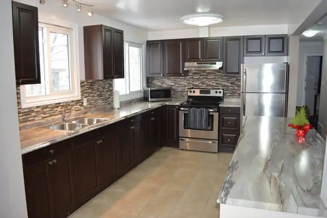 Niagara College, Welland - Off Campus Student Home for Rent - Photo 9